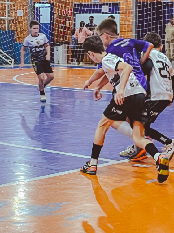 CATEGORIAS DE BASE DE IBIAÇÁ CONQUISTAM DUAS VITÓRIAS NA COPA AMUNOR DE FUTSAL